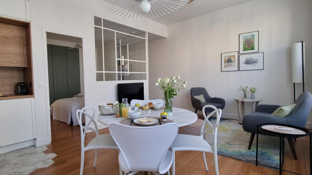 Au 53, Sous Le Chartil Apartment Reims Luaran gambar